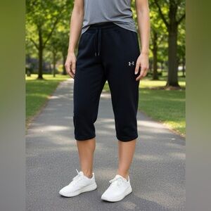 Under Armour Navy Blue Cropped Joggers Sweatpants Capri Medium